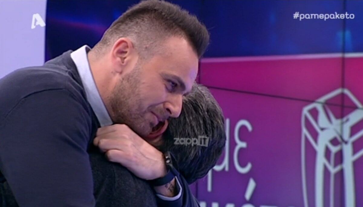 Ράγισαν καρδιές στο Πάμε Πακέτο! Πολλά τα δάκρυα για τη Βίκυ Χατζηβασιλείου…