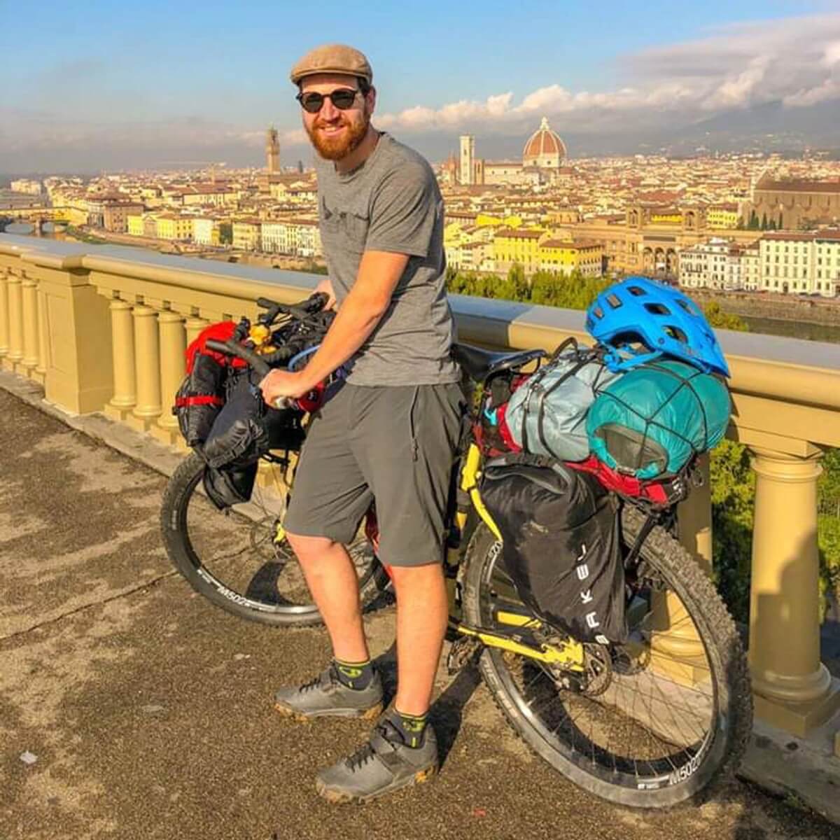 Θεσσαλονίκη: Έκλεψαν το ποδήλατο Ολλανδού που γυρνάει τον κόσμο για φιλανθρωπικό σκοπό