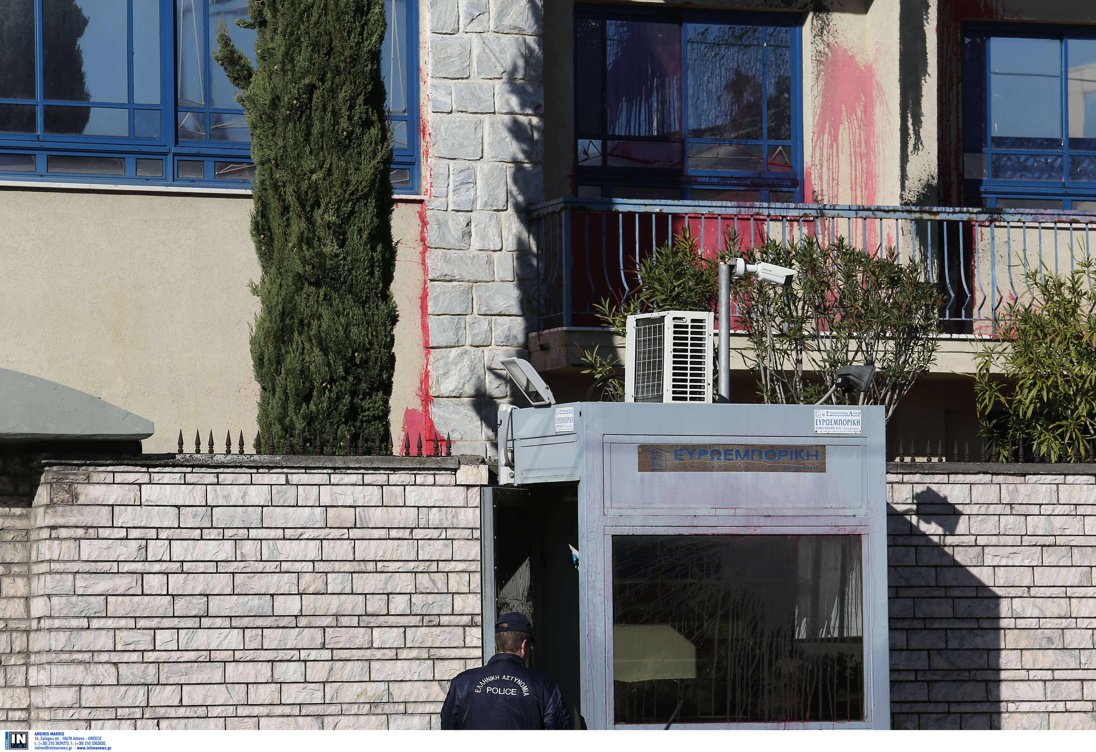 Ταυτοποιήθηκε μέλος του Ρουβίκωνα για την επίθεση στην πρεσβεία του Ισραήλ