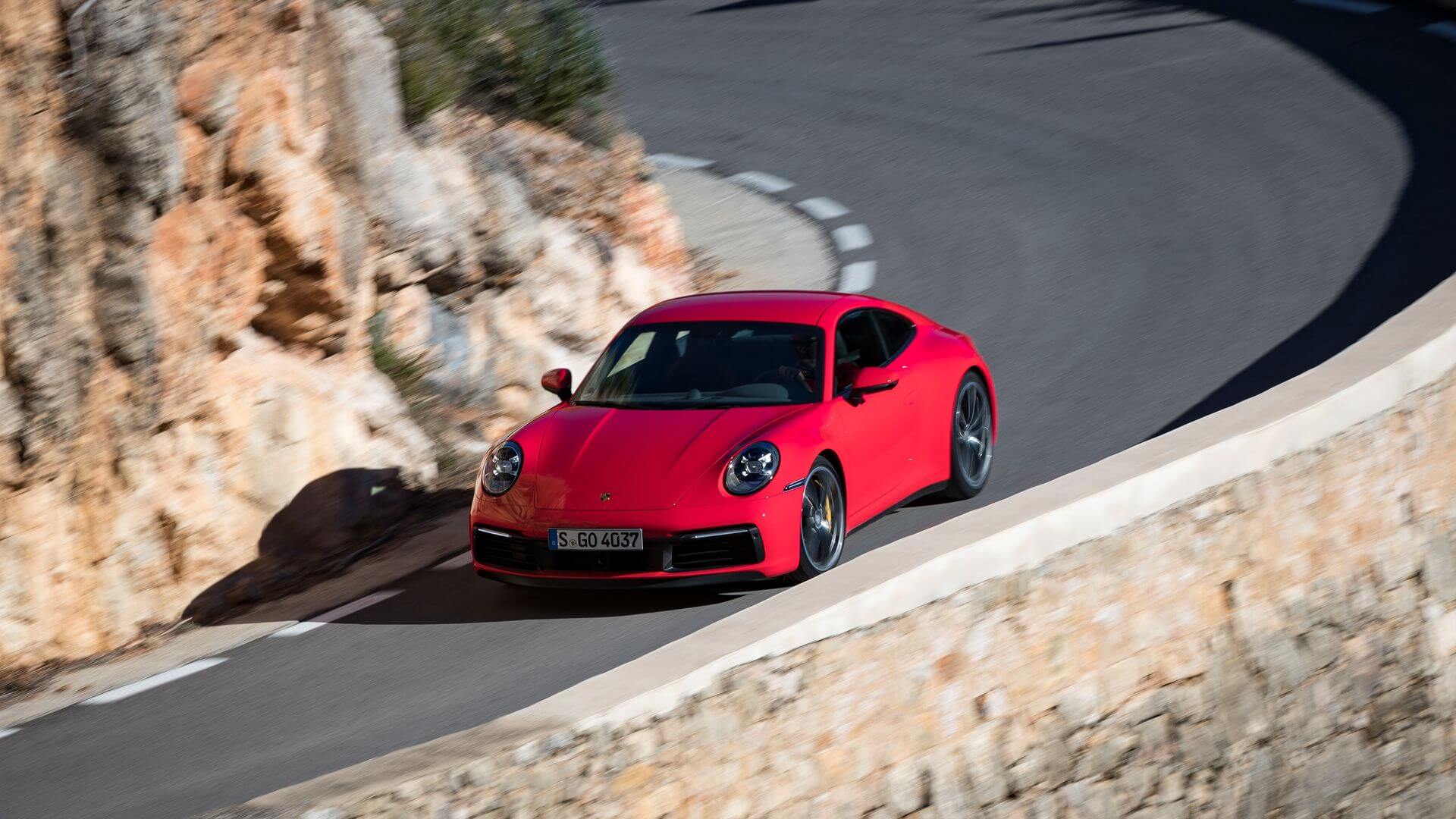 Πόσα θα πληρώσετε για να αποκτήσετε τη νέα Porsche 911;