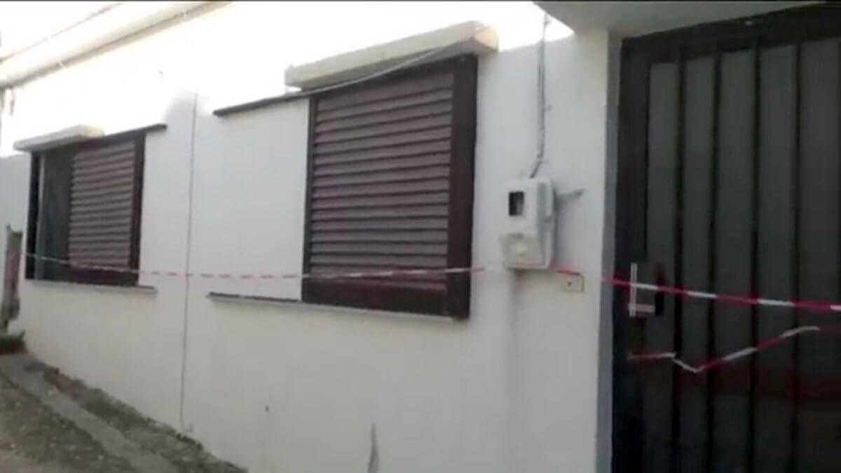 Αυτό είναι το σπίτι της τραγωδίας στην Κρήτη! Για ανθρωποκτονία από πρόθεση διώκεται ο σύζυγος