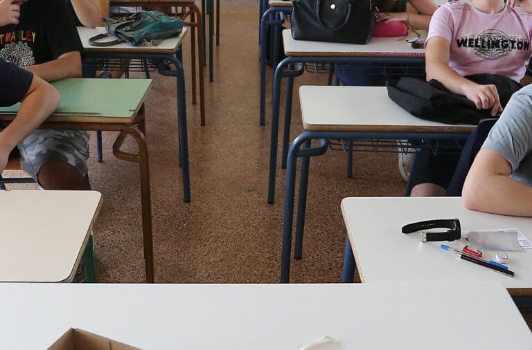 Θεσσαλονίκη: Συνεχίζουν τις κινητοποιήσεις τους οι καθηγητές φροντιστηρίων | Newsit.gr Θεσσαλονίκη: Συνεχίζουν τις κινητοποιήσεις τους οι καθηγητές φροντιστηρίων | Newsit.gr