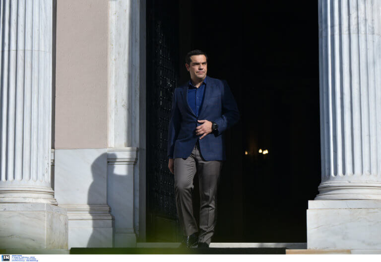 Τσίπρας: Όλα έτοιμα για το ταξίδι στα Σκόπια!