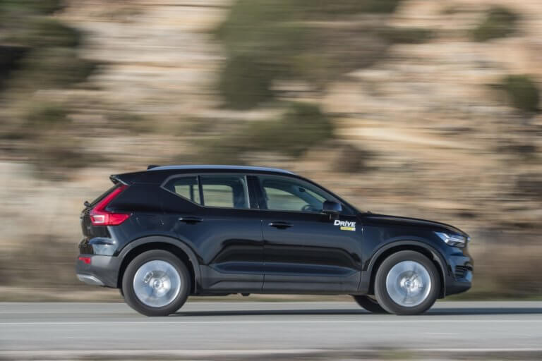 H Volvo θα βάλει περιοριστή ταχύτητας σε όλα τα μοντέλα της | Newsit.gr H Volvo θα βάλει περιοριστή ταχύτητας σε όλα τα μοντέλα της | Newsit.gr