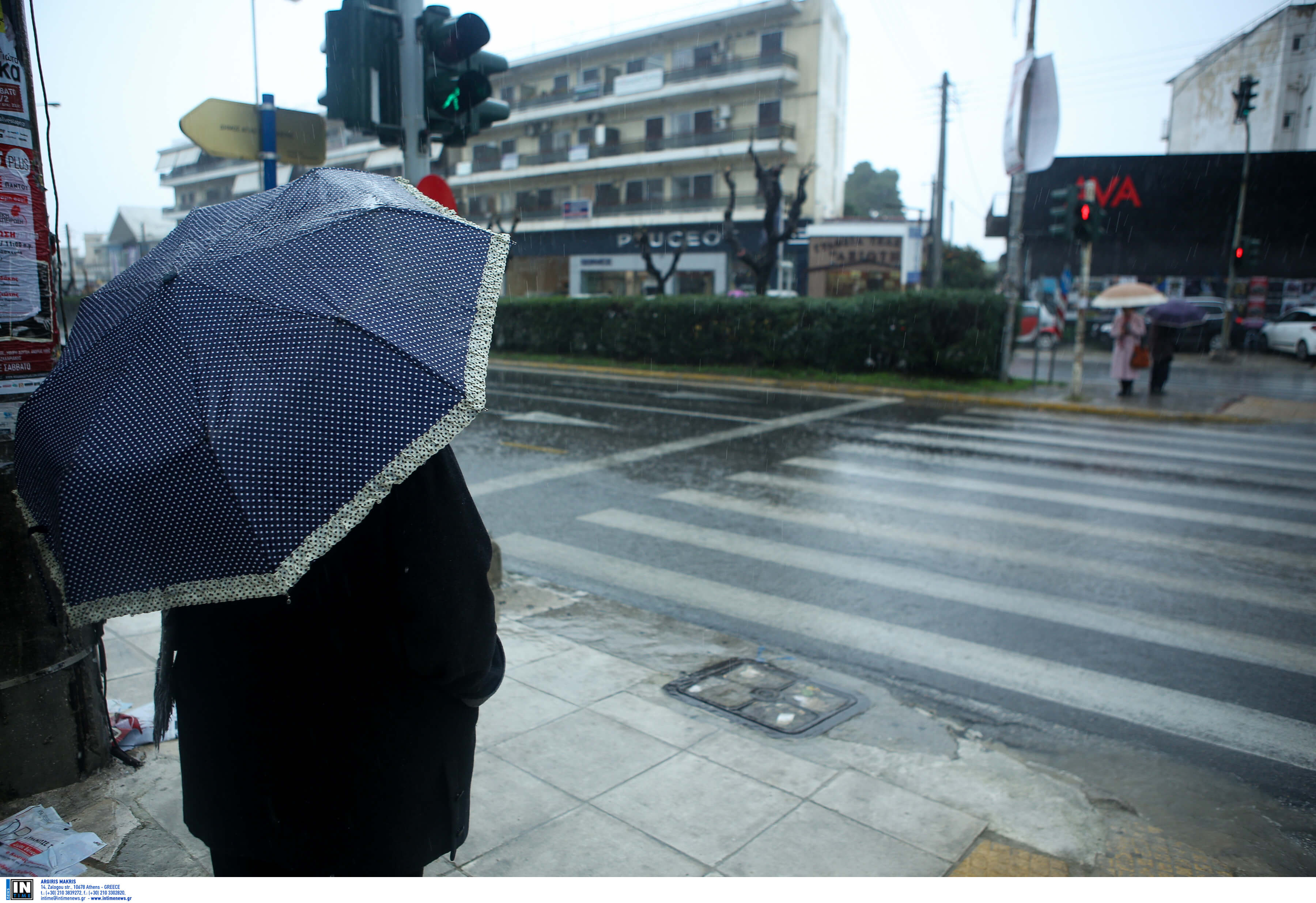 Καιρός: Βροχές και καταιγίδες σε πολλές περιοχές – Ευνοείται η μεταφορά σκόνης