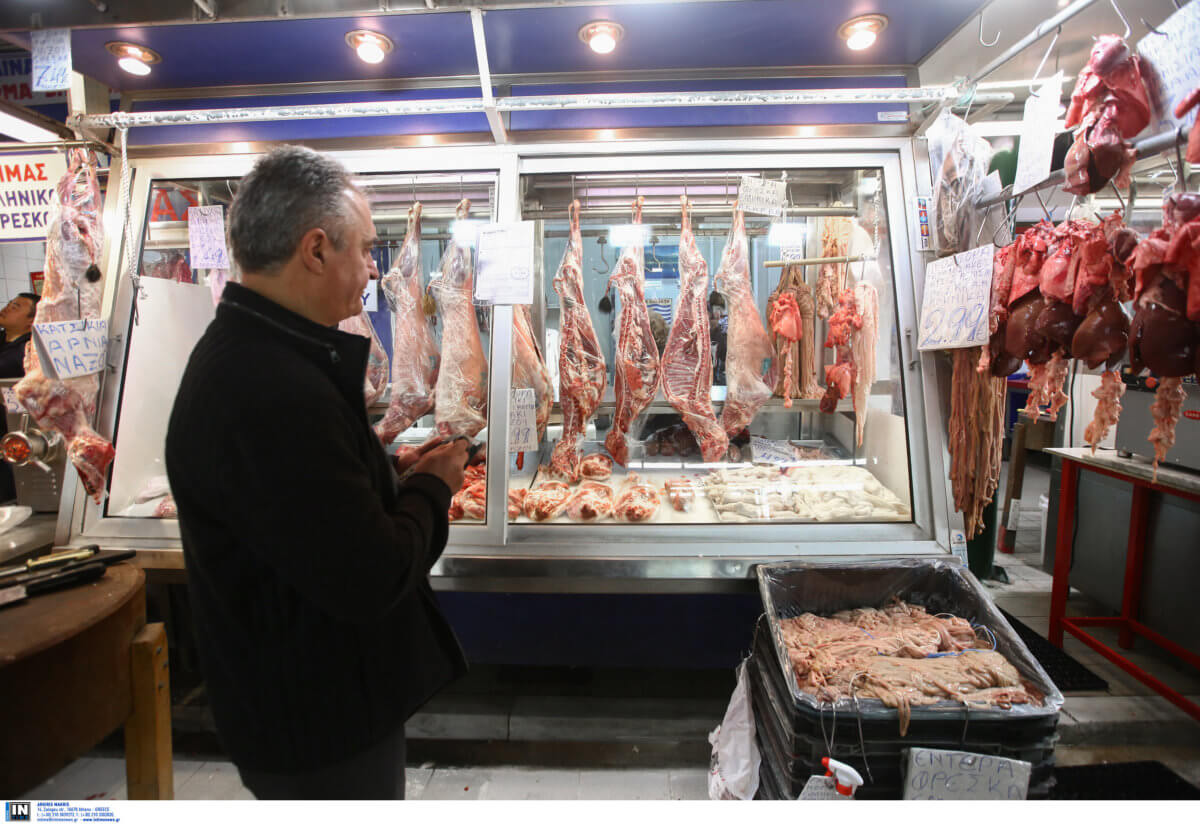 Πάσχα: Τι να προσέχετε με τις αγορές τροφίμων – Τι λέει ο ΕΦΕΤ