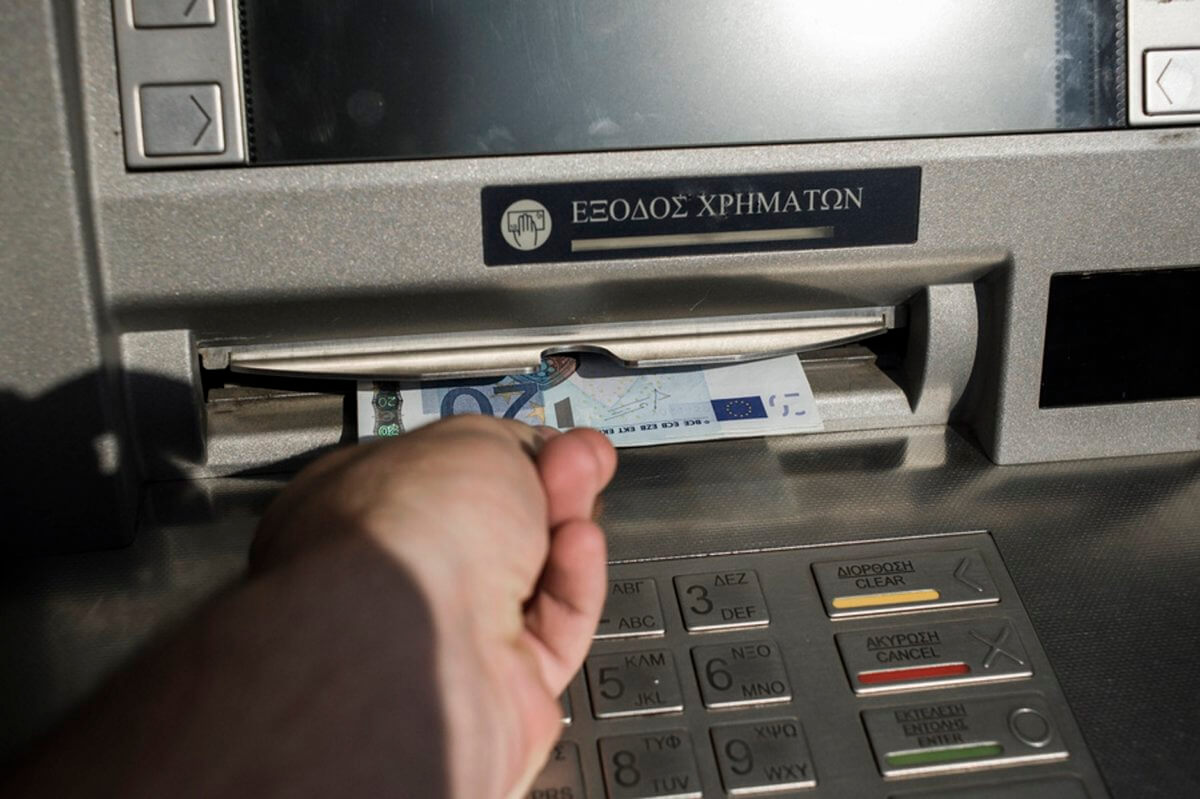 Ηράκλειο: Έκλεψε την κάρτα και έκανε ανάληψη 400 ευρώ από ΑΤΜ!
