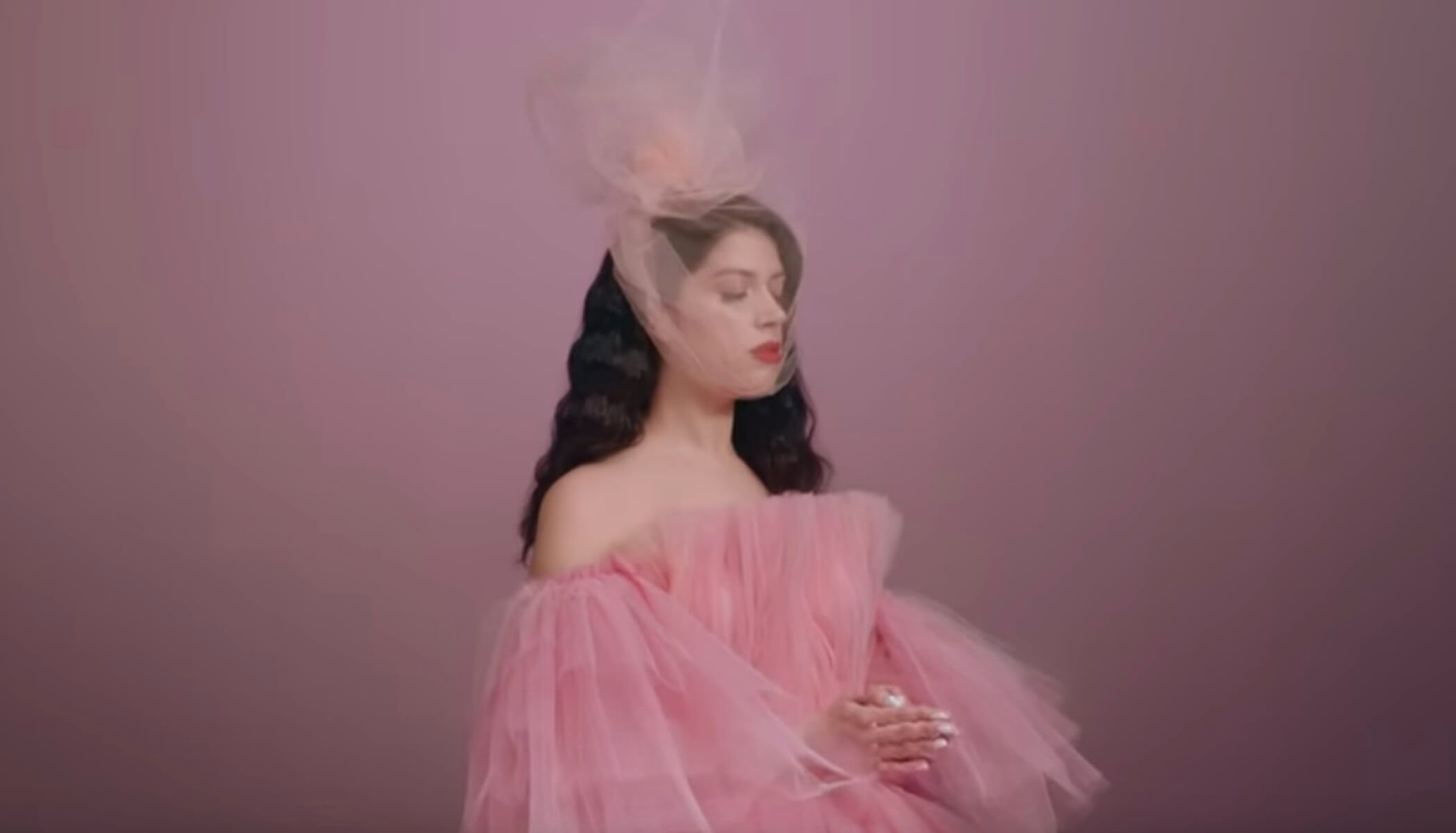 Eurovision 2019: Ποια είναι αυτή η Κατερίνα Ντούσκα;