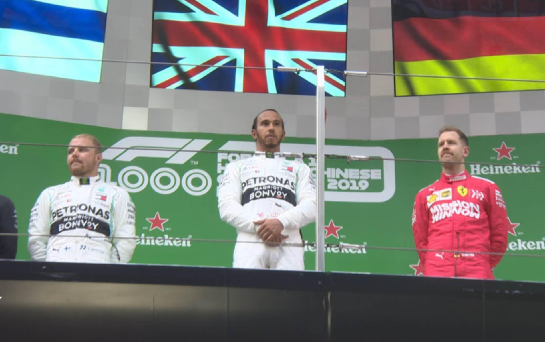 Στον Χάμιλτον ο 1000ος αγώνας της F1! Κυριαρχεί η Mercedes – video