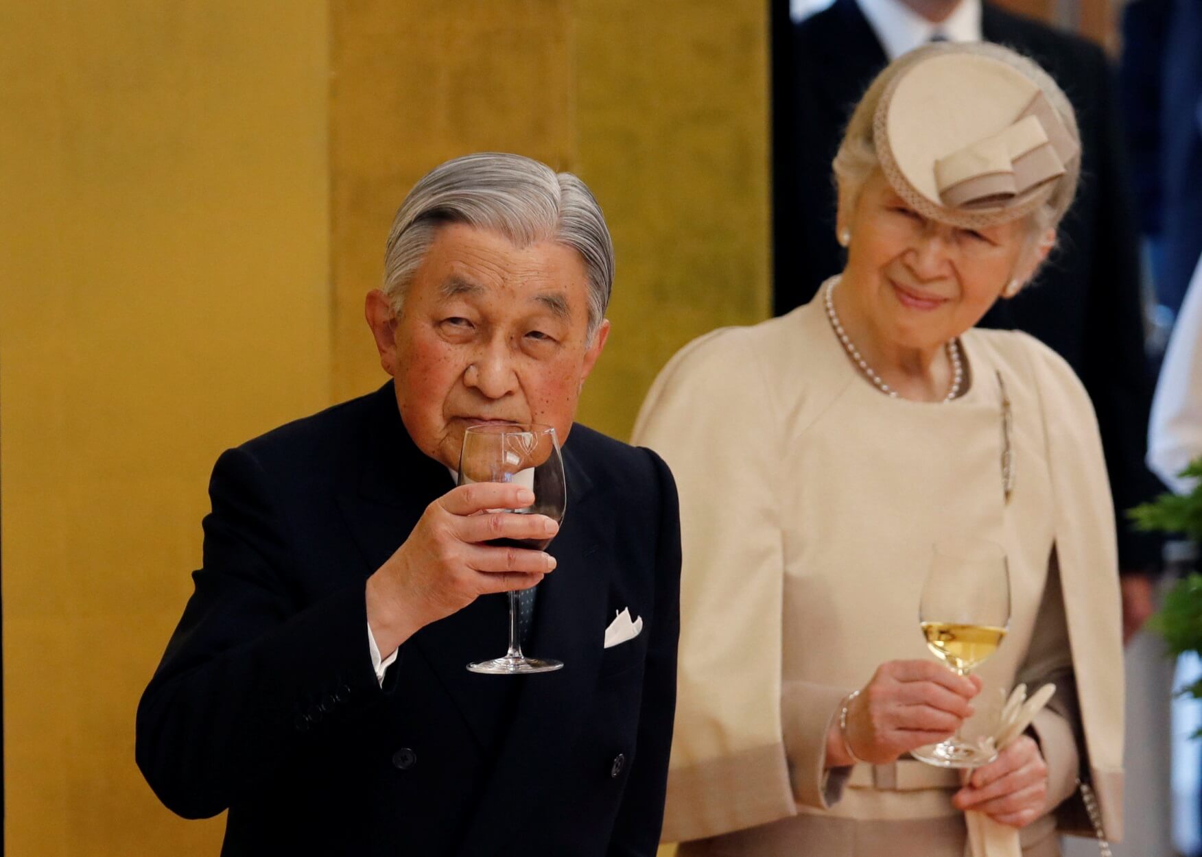 Ιαπωνία: Το αχώριστο ζευγάρι που έφερε την ειρηνική επανάσταση στη χώρα!