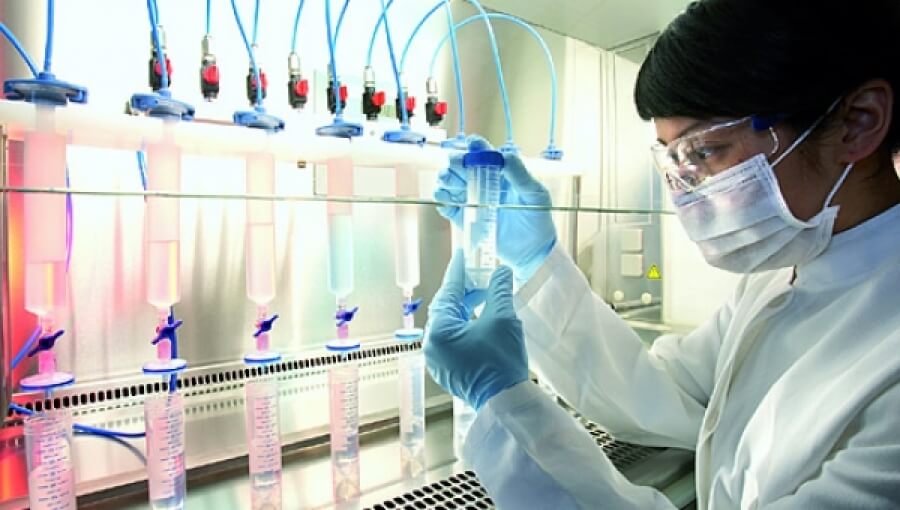 Ποιες προληπτικές εξετάσεις θα σας γλιτώσουν από τον καρκίνο