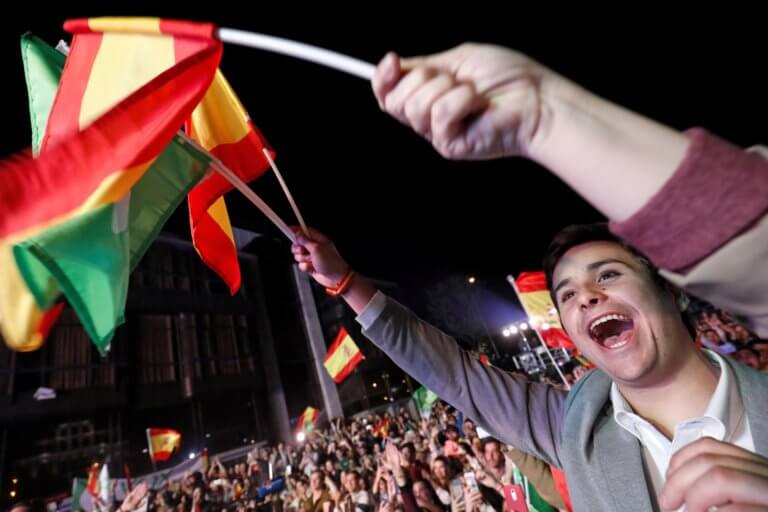 Ισπανία: Tα σενάρια σχηματισμού κυβέρνησης – Τι σκέφτεται ο Σάντσεθ – «Κλειδί» οι Καταλανοί!