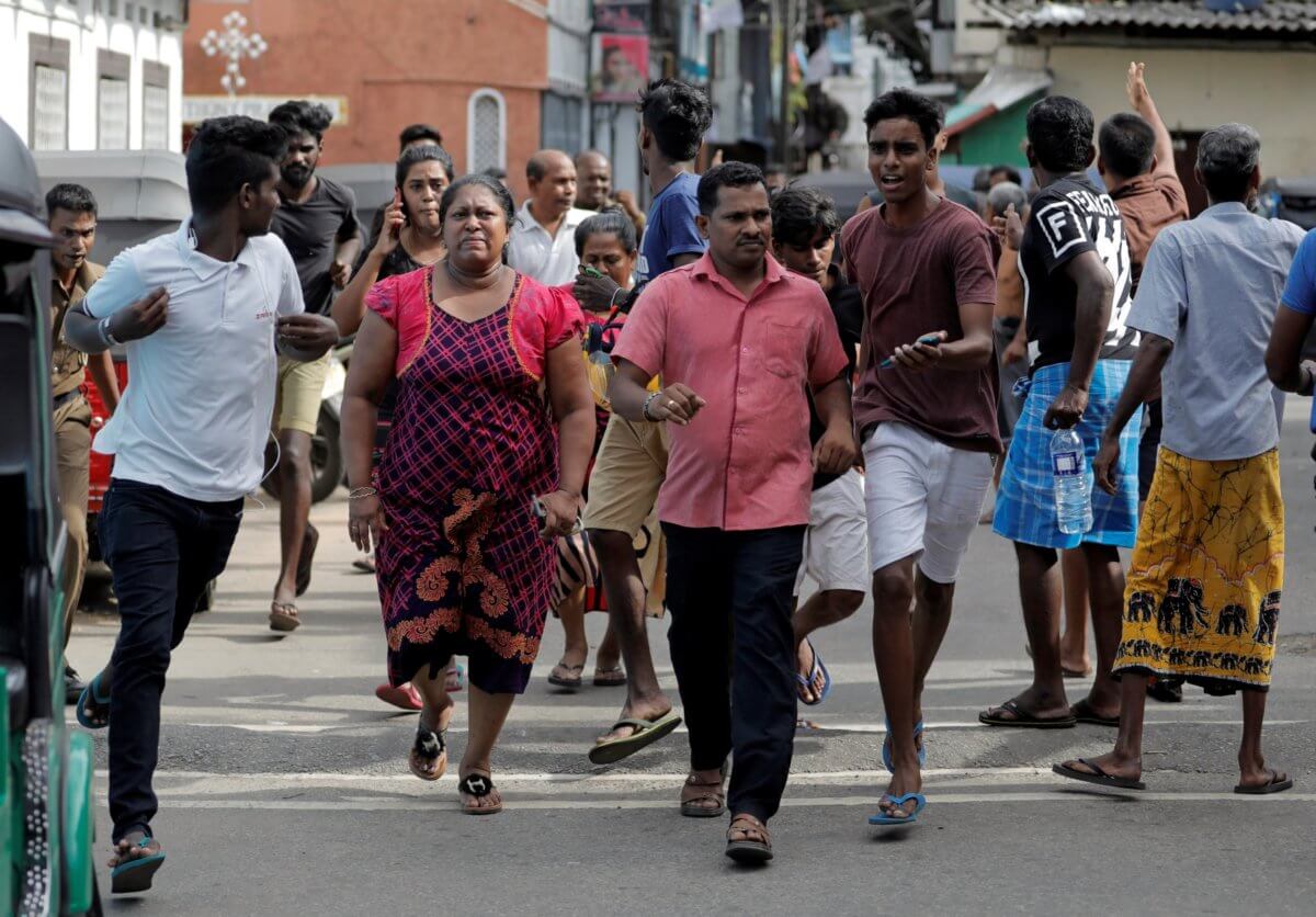 Σρι Λάνκα: Τρομοκρατημένοι τουρίστες εγκαταλείπουν άρον άρον το νησί!