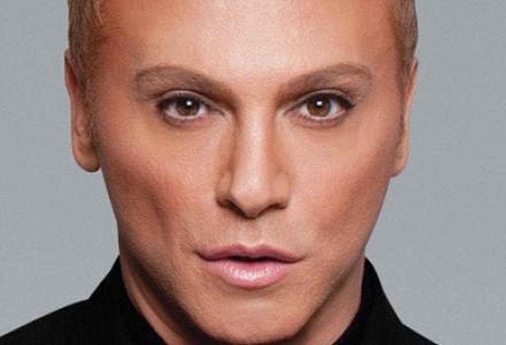 Ο Τάκης Ζαχαράτος άλλαξε look! [pics]