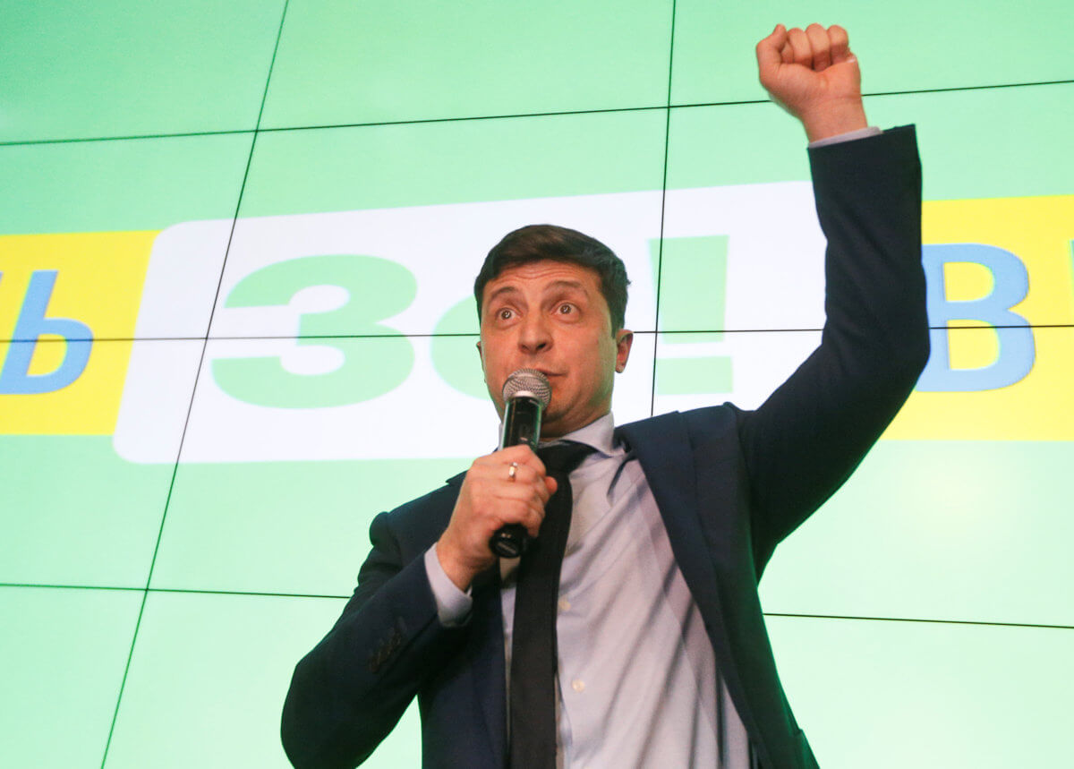 Ουκρανία εκλογές: Μεγάλη διαφορά υπέρ του κωμικού ηθοποιού Βολοντίμιρ Ζελένσκι δείχνει δημοσκόπηση