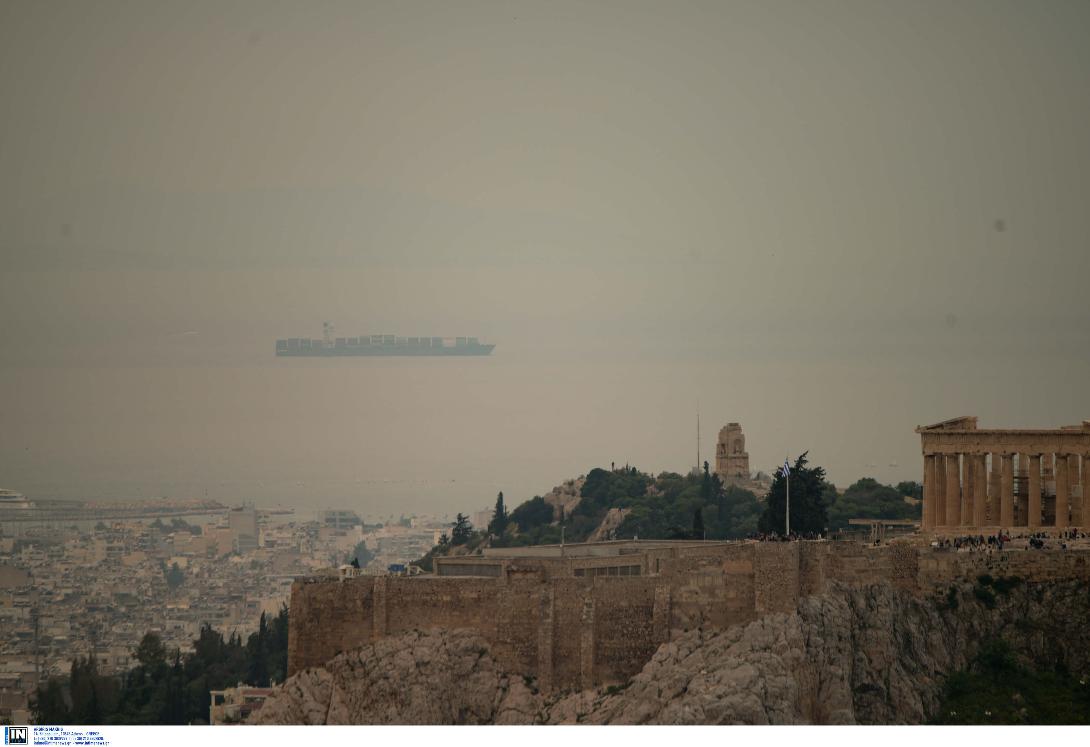 Καιρός αύριο: Θα πνιγούμε και πάλι από τη σκόνη – Που θα βρέχει