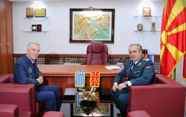 Στα Σκόπια μετά τους Τσίπρα – Αποστολάκη ο Α/ΓΕΕΘΑ Πτέραρχος Χριστοδούλου για κρίσιμα τετ-α-τετ! [pics]