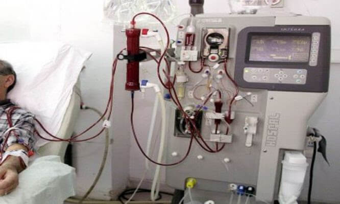 Νεφροπαθείς στον «αέρα» και στο νοσοκομείο Κυπαρισσίας