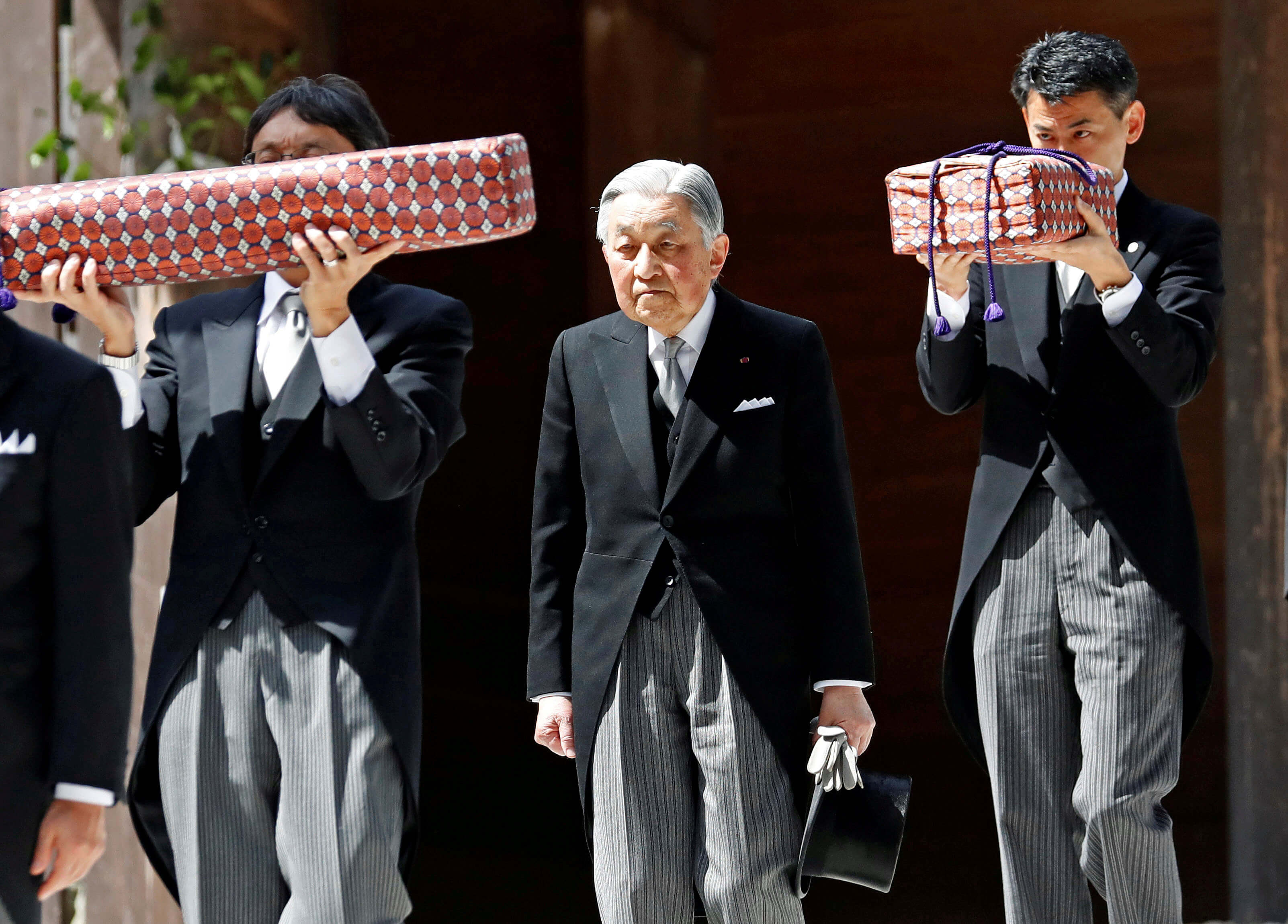 Ιαπωνία: Παραιτείται ο αυτοκράτορας Ακιχίτο!