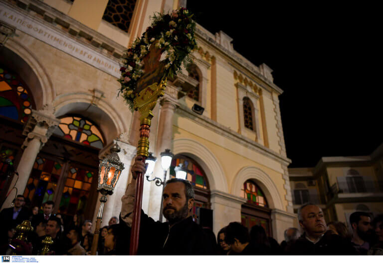 Από την Πρώτη Ανάσταση στη μυσταγωγική νυχτερινή ακολουθία της Αναστάσεως