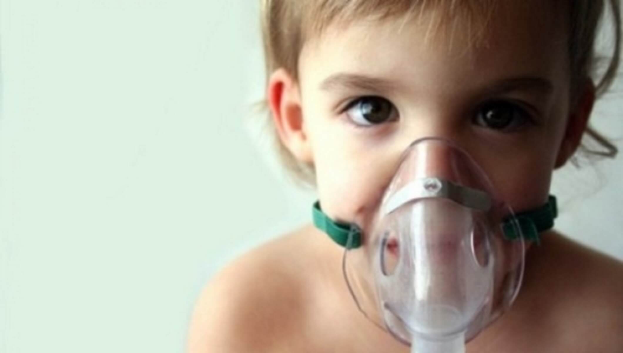 Ба у детей. Астма. Ингалятор для детей. Дети астматики. Маска дыхательная для детей.
