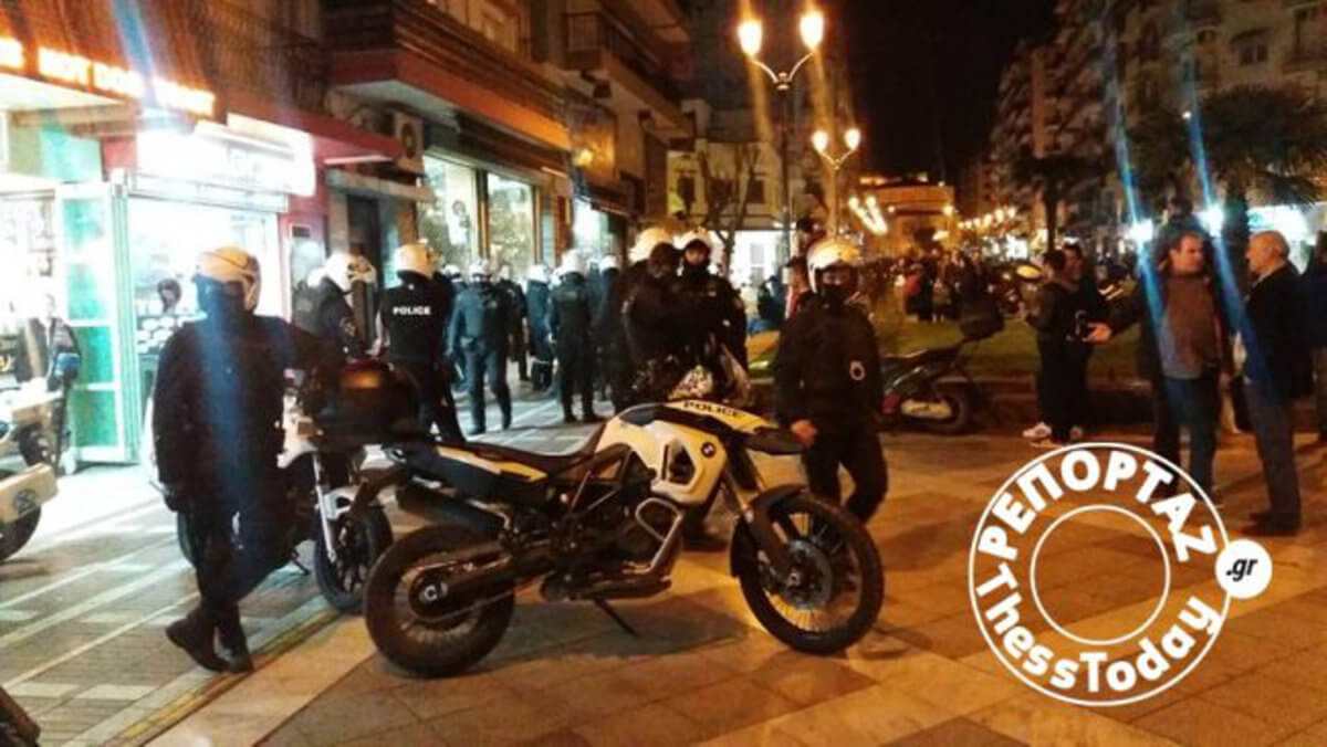 Θεσσαλονίκη: Μεγάλη κινητοποίηση της αστυνομίας στην πλατεία Ναυαρίνου
