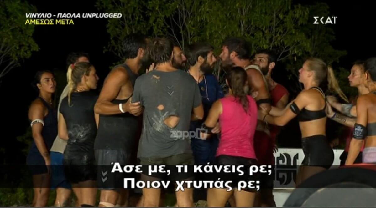 Survivor: Έξαλλος ο Atakan κινήθηκε απειλητικά προς τον Bora! Με δυσκολία προσπαθούσαν να τον συγκρατήσουν…