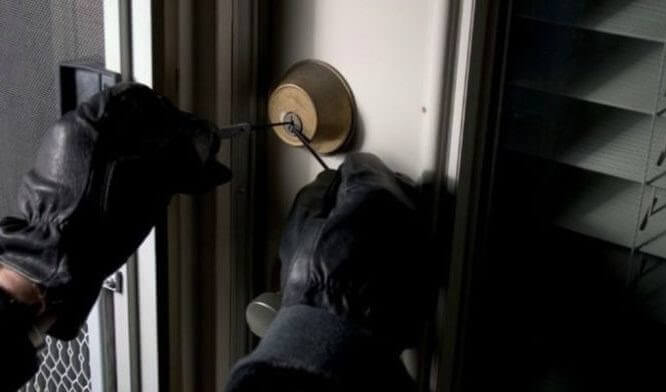 Διάρρηξη στα γραφεία του Πανελλήνιου Ιατρικού Συλλόγου!