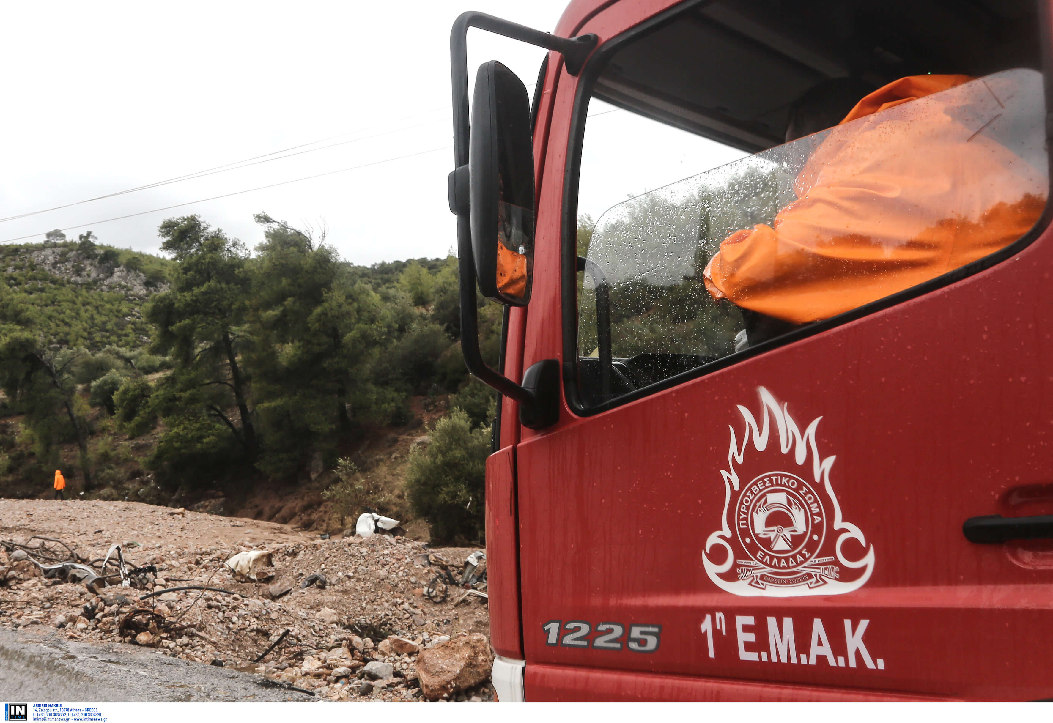 Τραγωδία στα Άγραφα – Ξαδέλφια έκαναν «βουτιά» με το αγροτικό σε χαράδρα!