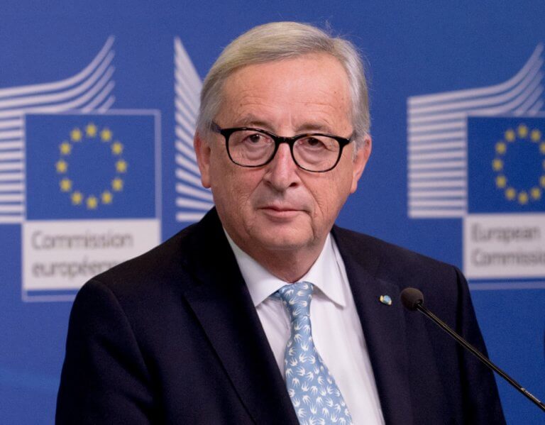 Ορατός ο κίνδυνος ενός Brexit χωρίς συμφωνία λέει ο Γιούνκερ