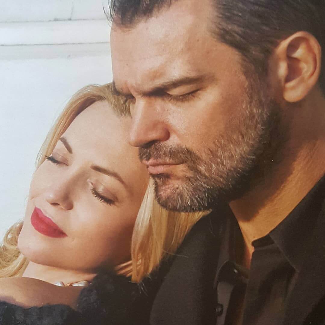 Kωνσταντίνος Καζάκος – Ιωάννα Μαρτζούκου: Το μαγικό τους Πάσχα με τον γιο τους στην Κέρκυρα! [pics]