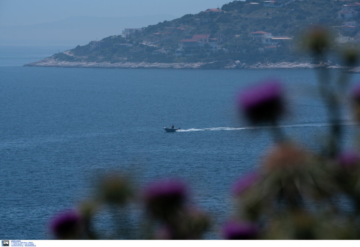 Καιρός: Ζέστη με λιακάδα – Τοπικές βροχές στα βόρεια και δυτικά