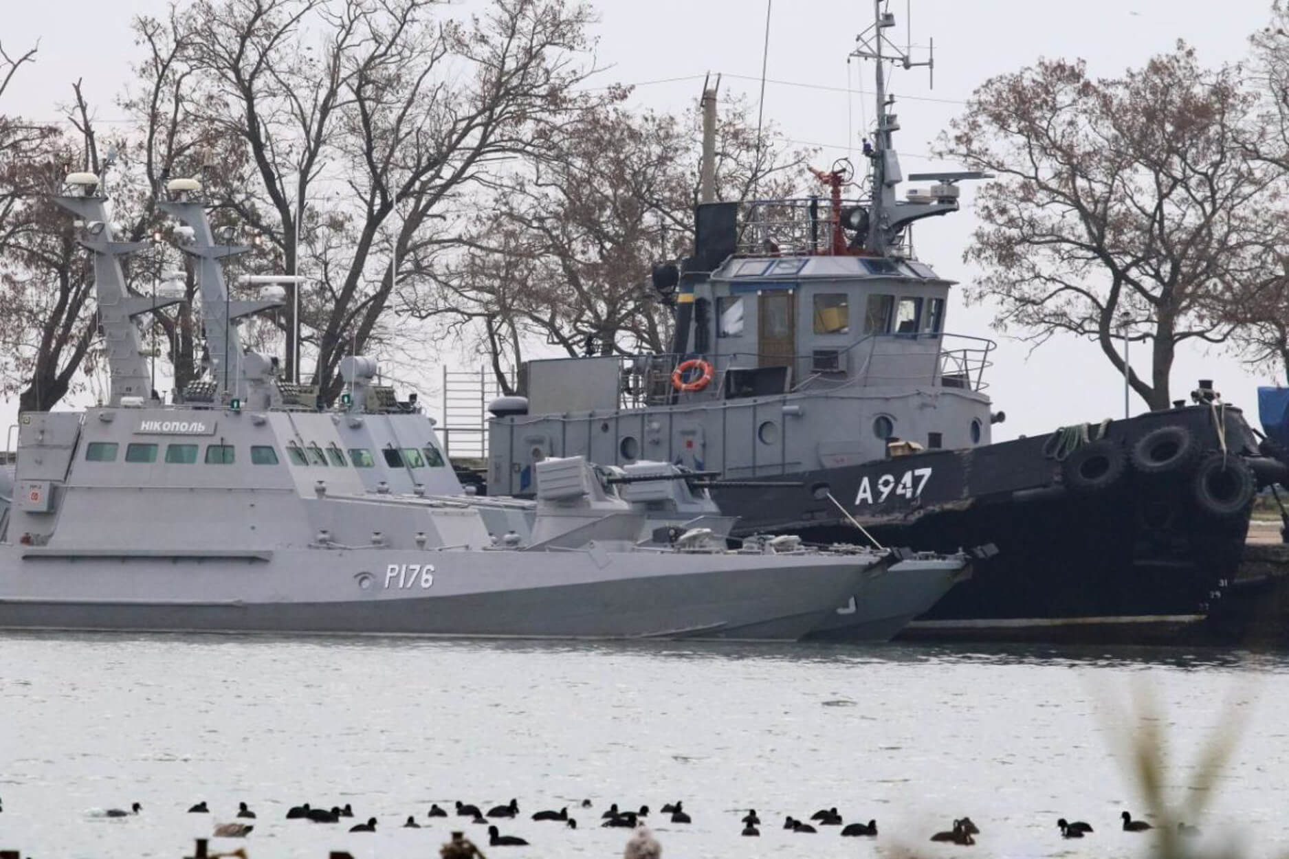 Ρωσία: Παρατείνεται η κράτηση των Ουκρανών ναυτών που συνελήφθησαν στα στενά του Κερτς