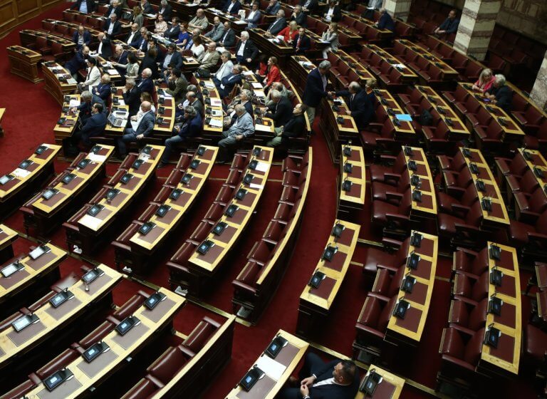ΚΙΝΑΛ για Novartis: «Δεν θα τους περάσει! Θα λογοδοτήσουν»