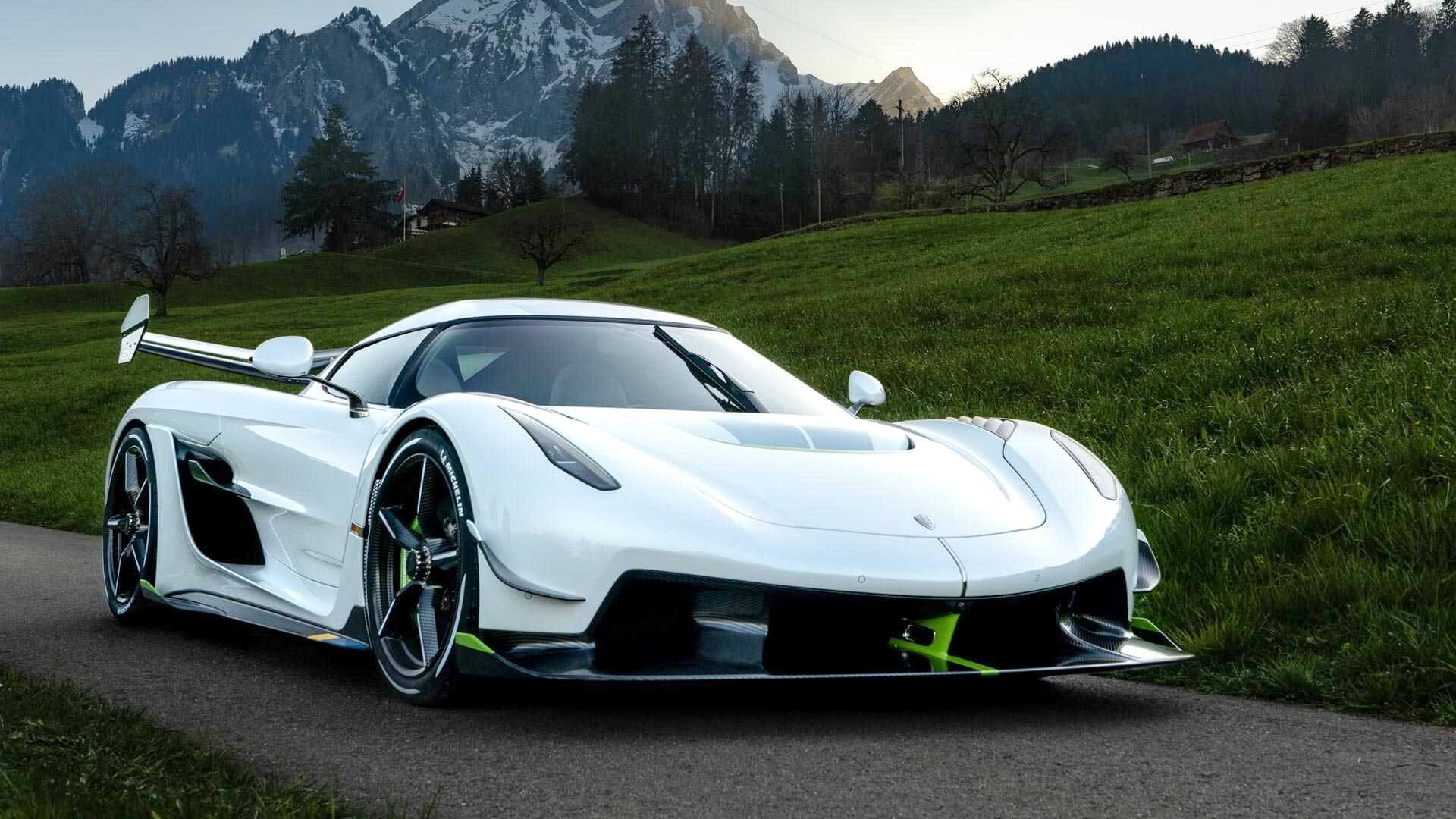 Koenigsegg Jesko: Τσάρκες στην Ελβετία με 1.600 άλογα! [pics]