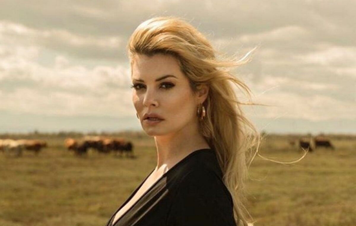 Ξέσπασε η Μαρία Κορινθίου! «Είναι θρασύδειλοι! Βρίζουν χυδαία…»