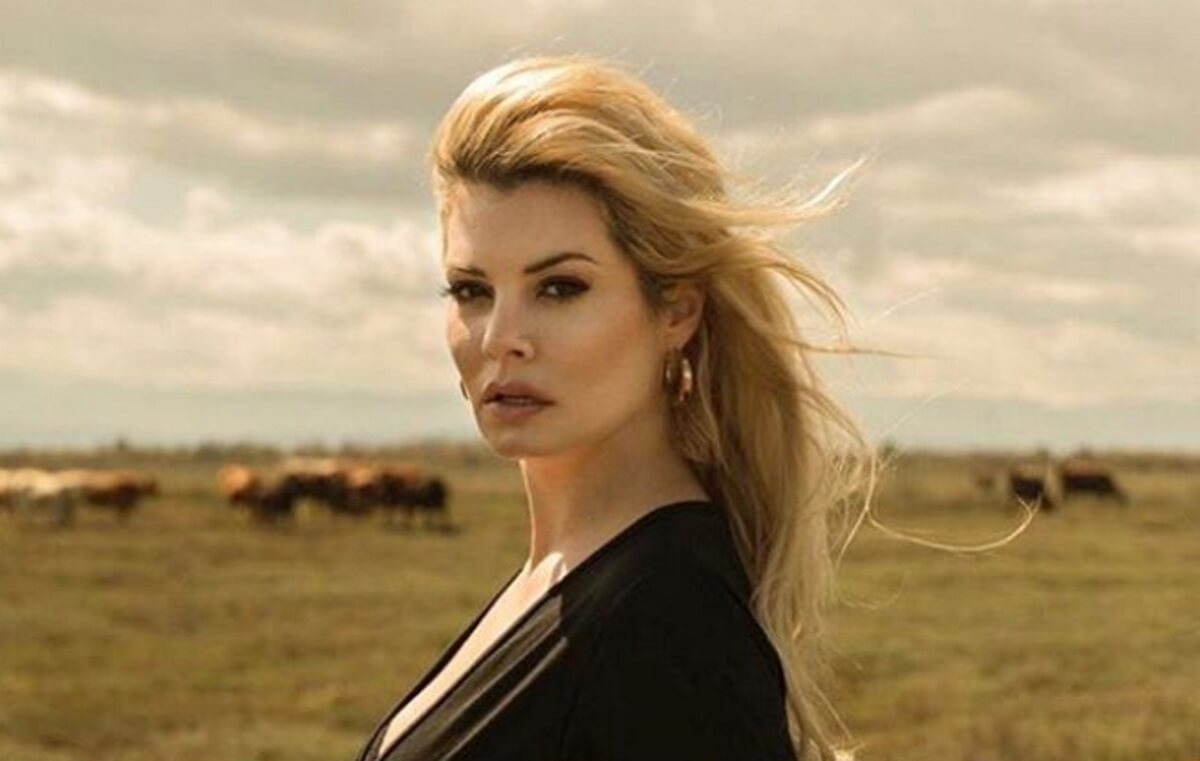 Ξέσπασε η Μαρία Κορινθίου! «Είναι θρασύδειλοι! Βρίζουν χυδαία…»