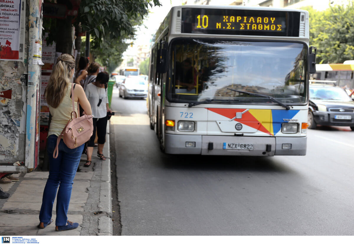 Θεσσαλονίκη: Βροχή από πέτρες σε λεωφορείο του ΟΑΣΘ – Στιγμές τρόμου για τους επιβάτες και τον οδηγό [pic]