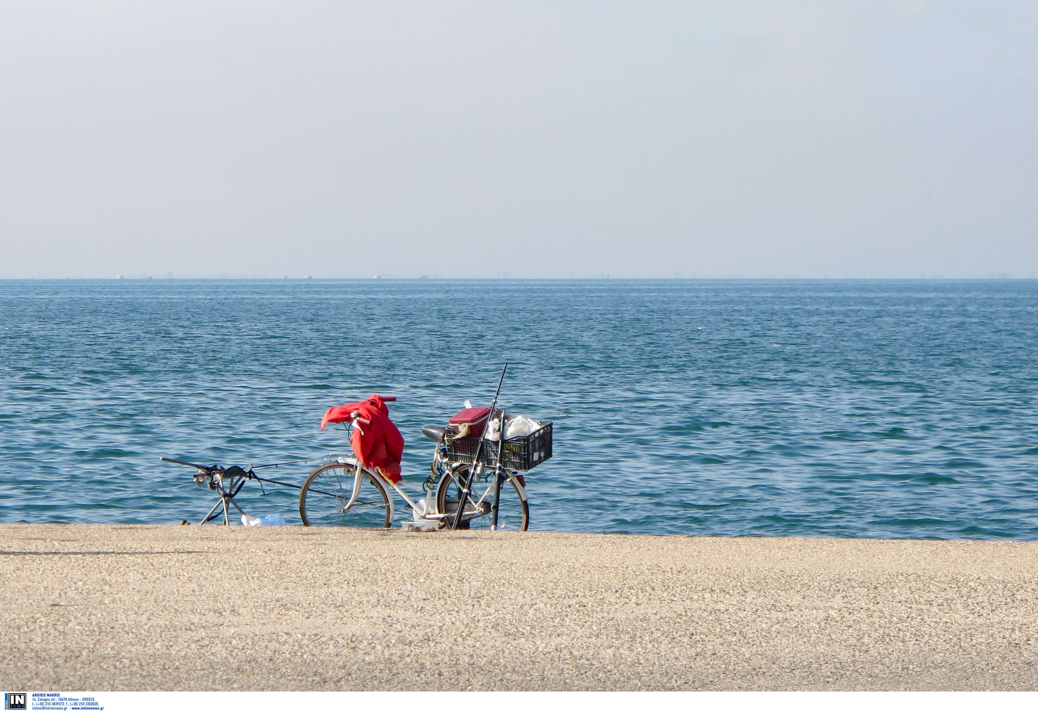 Καιρός – meteo: Μικρή πτώση της θερμοκρασίας και τοπικές βροχές τη Δευτέρα