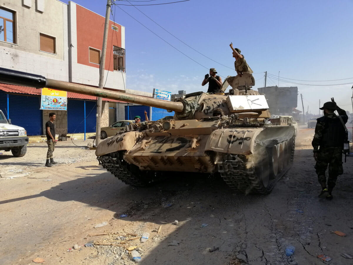 Λιβύη: 8000 άτομα έχουν εκτοπιστεί από την Τρίπολη εξαιτίας των εμφύλιων συγκρούσεων