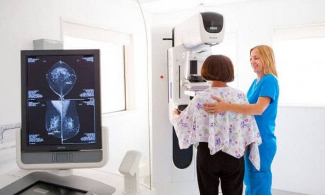 Γιατί ο ΕΟΠΥΥ δεν καλύπτει τις εξετάσεις των βιοδεικτών για τον καρκίνο του μαστού;