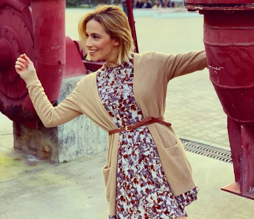 Νάντια Μπουλέ: Χαλαρώνει… στην Ναύπακτο με την καλύτερη παρέα! [pics]