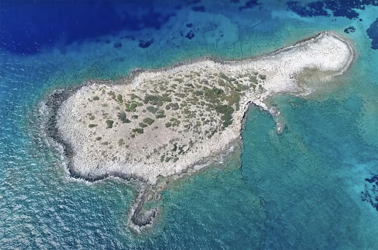 Το νησί – έκπληξη: Το δίδυμο αδερφάκι της Κύπρου βρίσκεται στην Ελλάδα