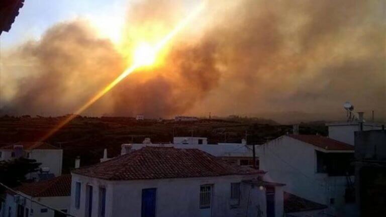 Μεγάλη φωτιά στην Ηλεία! Πηγαίνουν αεροσκάφη από την Ελευσίνα