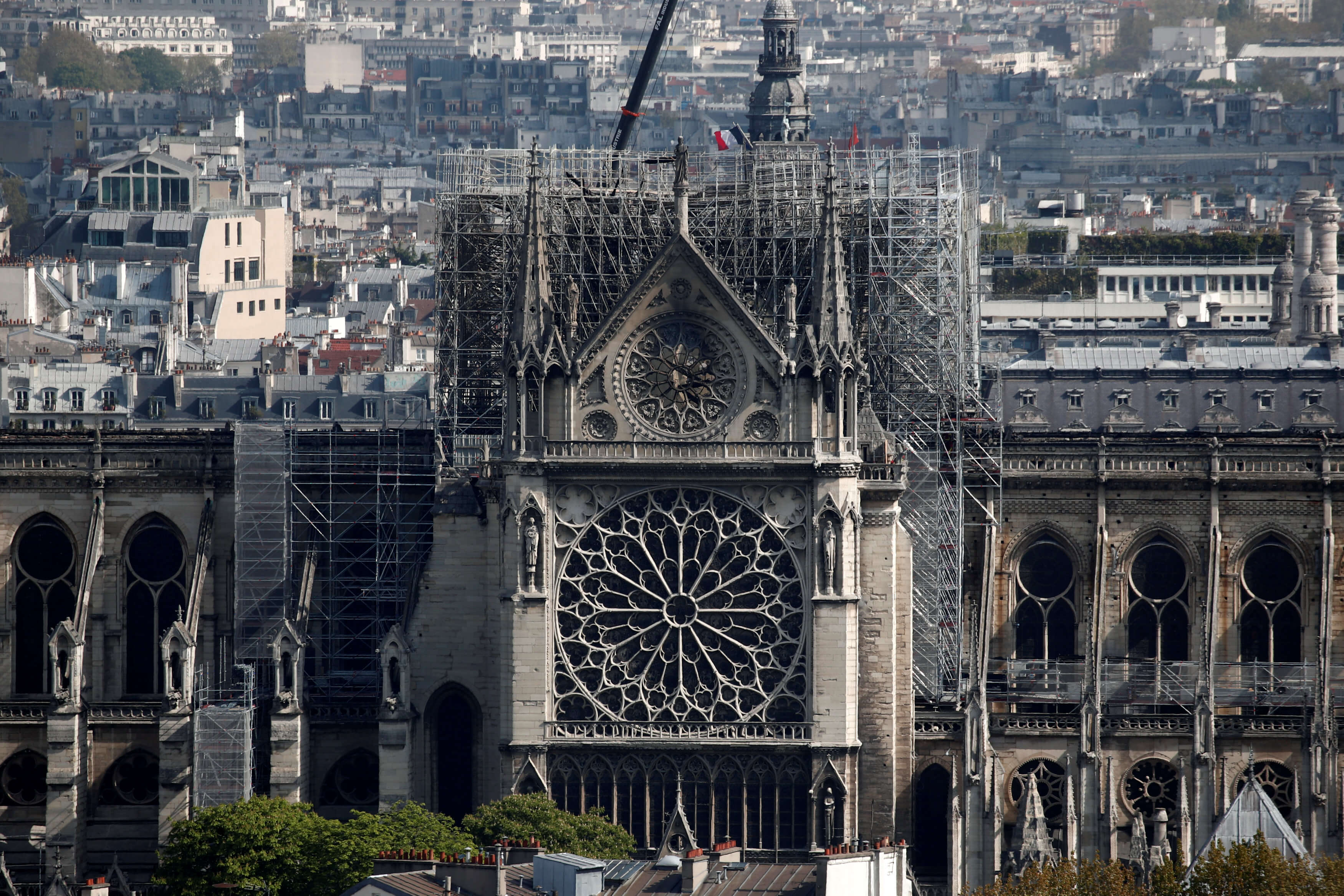 Παναγία των Παρισίων: Διεθνής αρχιτεκτονικός διαγωνισμός για την ανακατασκευή του “βέλους”