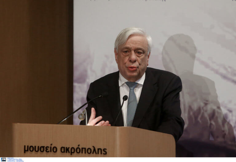 Μεσολόγγι: «Μας διδάσκουν οι ηρωικοί μας πρόγονοι» – Ο Προκόπης Παυλόπουλος για την έξοδο του Μεσολογγίου!