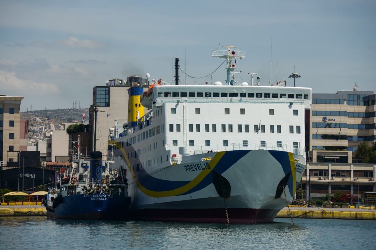 Κάρπαθος: Έκτακτα δρομολόγια πλοίων για να καλυφθεί η βλάβη του “Πρέβελης”