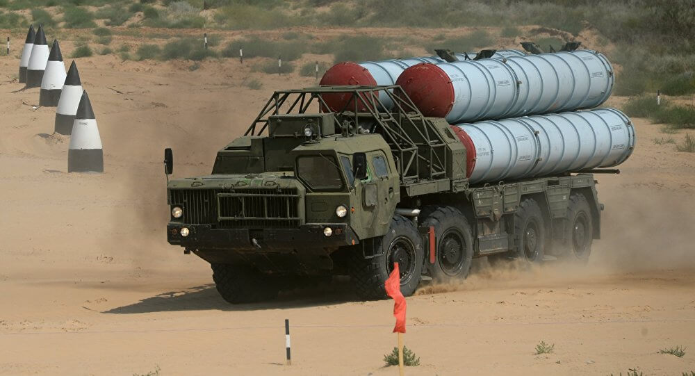 S-300: Απίστευτα πλάνα με επίδειξη ισχύος των Ρώσων με καταιγισμό εκτοξεύσεων πυραύλων! [pics,video]