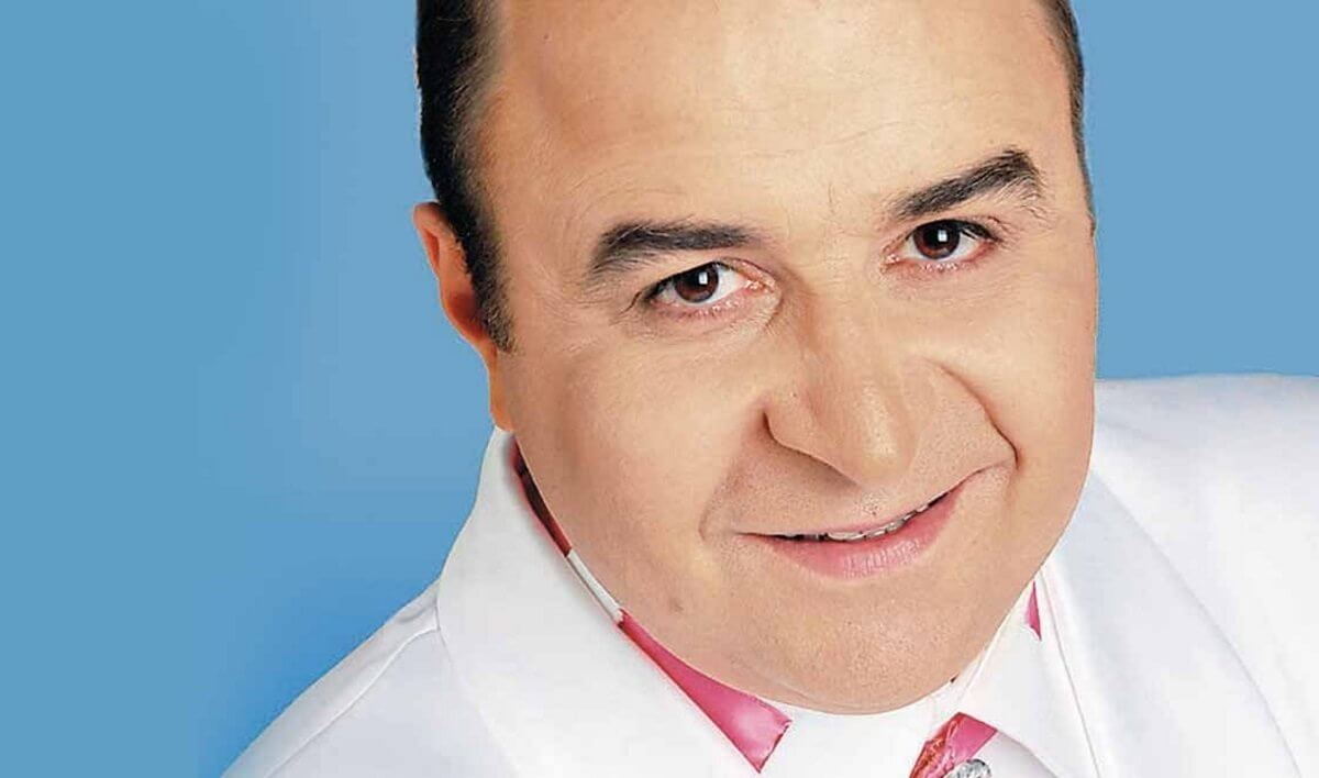 Ανατριχιαστική δήλωση: “Ο Μάρκος Σεφερλής μου έριχνε 15 αληθινά χαστούκια στη σκηνή!