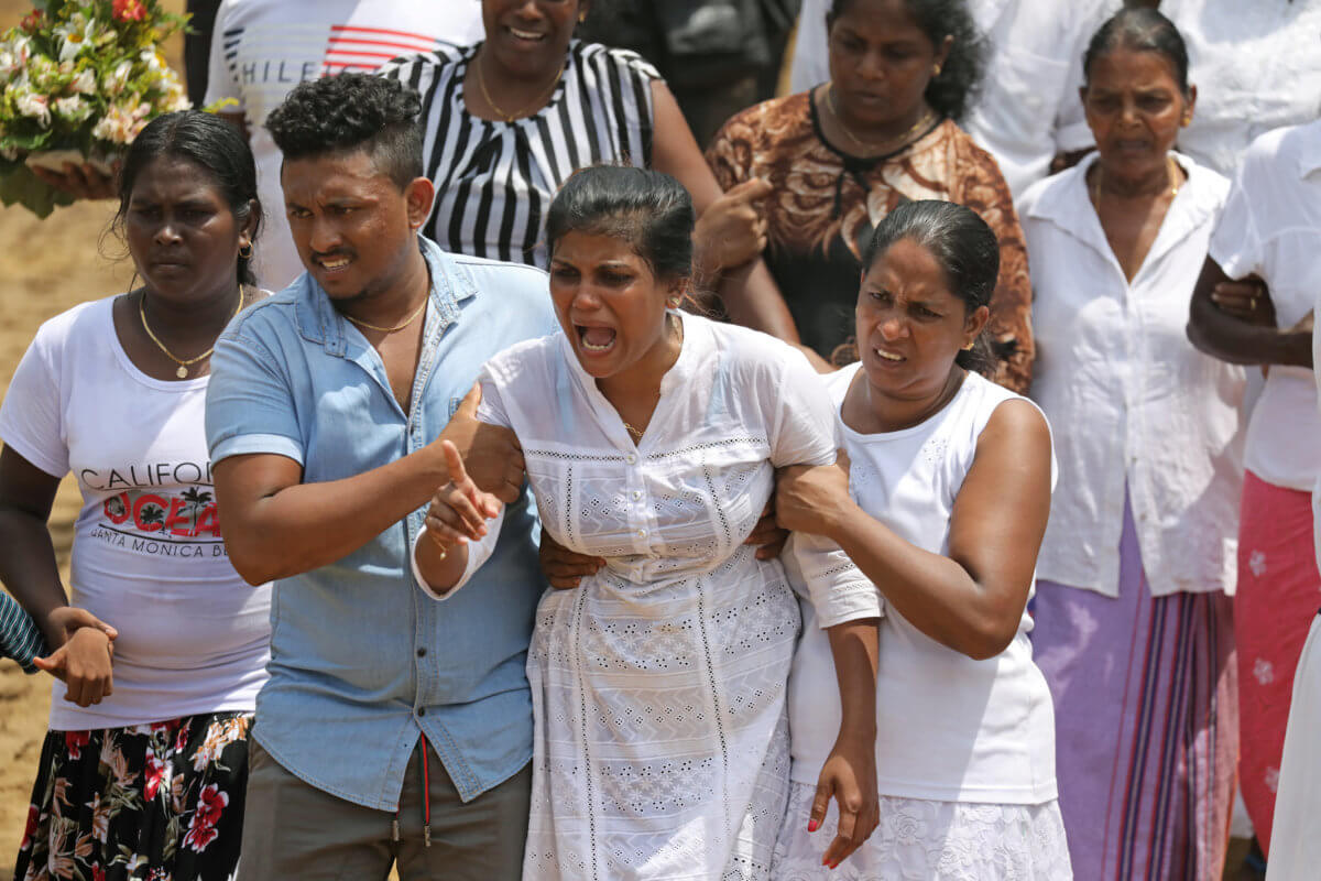 Σρι Λανκα: Στους 310 οι νεκροί από το ματωμένο Πάσχα
